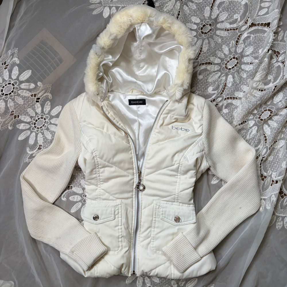 Y2K Bebe Cream Hooded Puffer Jacket Knit Sleeves Rabbit Fur Trim Rhinestone Zip